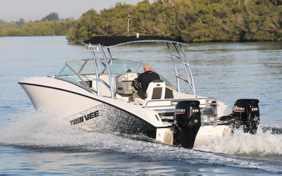 Twin Vee 240 Dual Console SE-X