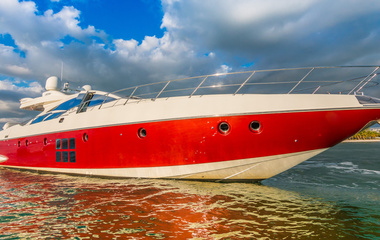 Azimut Scarlet