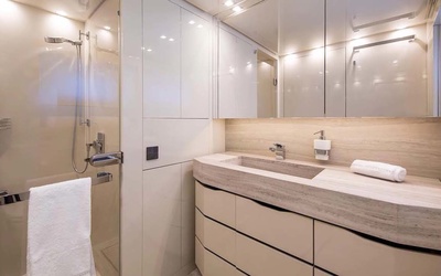 Novurania Catamaran 20