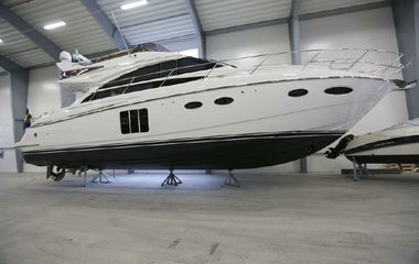 Princess 54