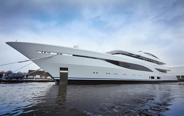 Feadship Arrow