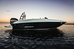 Bayliner Element E5