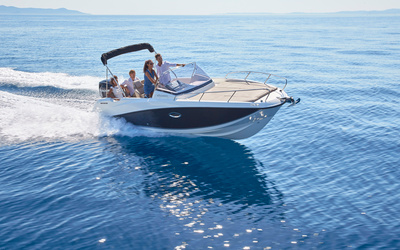 Quicksilver Activ 675 Sundeck
