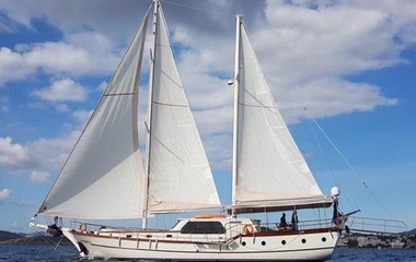 Custom Boats Elfim 11