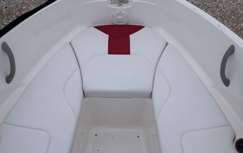 Chaparral 18 Sport H2O