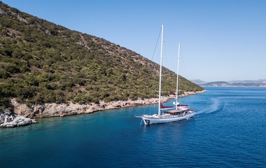 Custom Boats That's Amore