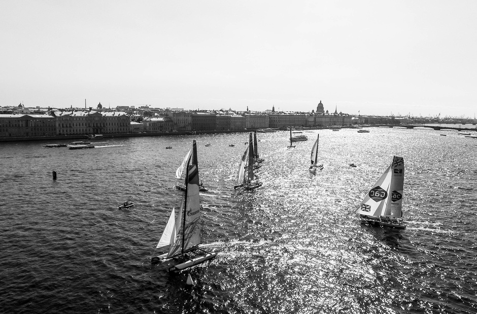 Extreme Sailing Series in St. Petersburg: flight analysis