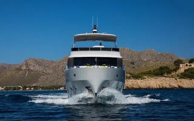 Van Der Heijden Explorer 2400