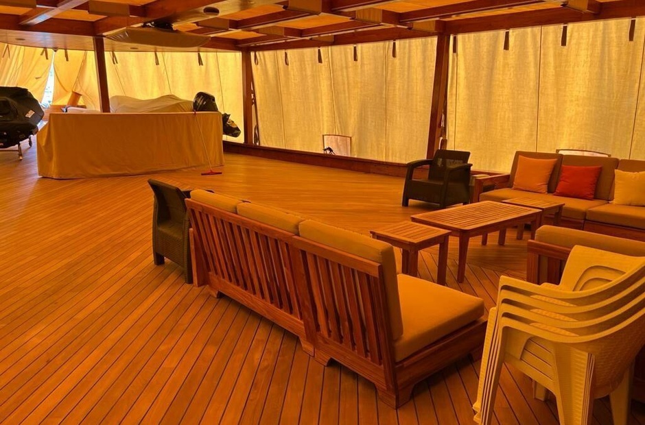 Custom Boats Lthwar