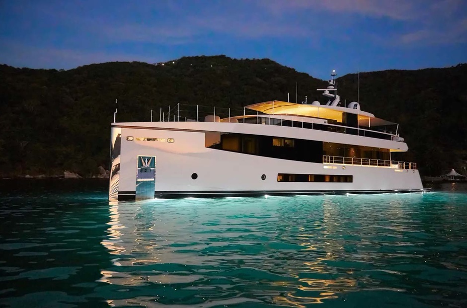 Feadship CID