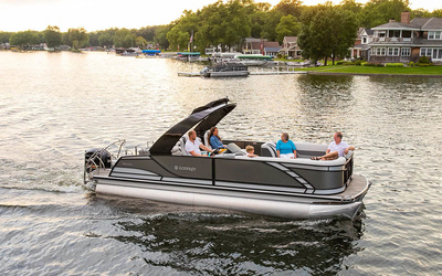 Godfrey Monaco Lounge 235