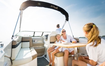 Sea Ray 265 Sundancer (2021)