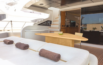 Pershing 90 (2008)