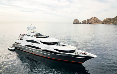 Trinity Yachts Tsumat