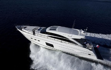 Princess V72