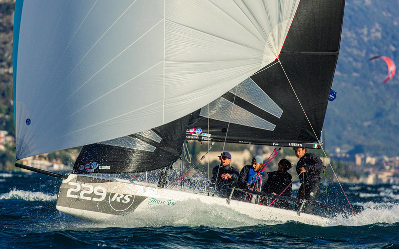 RS Sailing 21