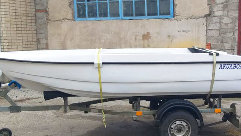 Akua Boat Лиман 380
