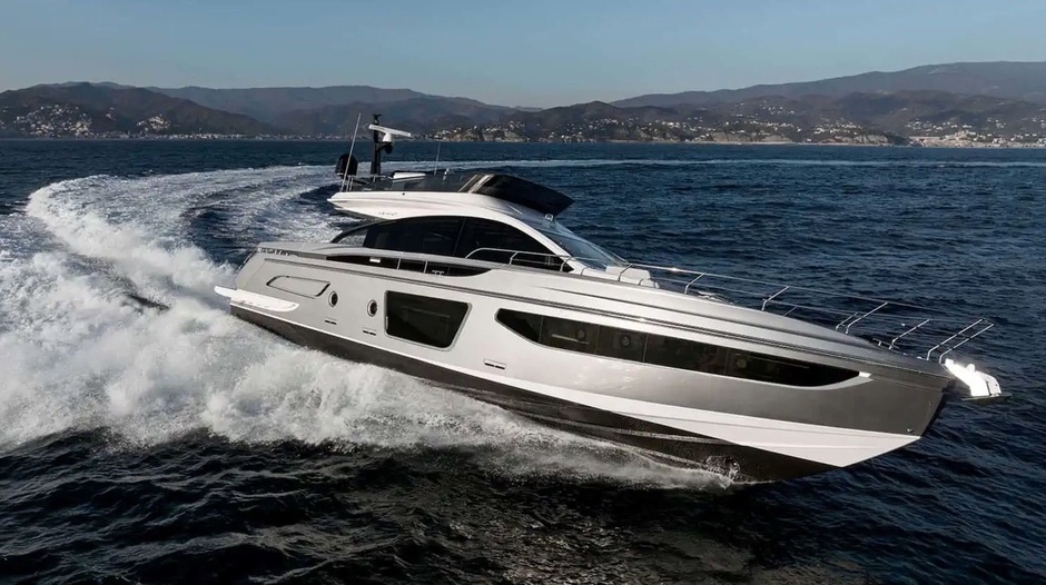 Azimut S7