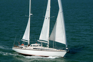 Amel Super Maramu 2000