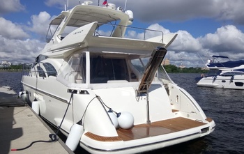 Azimut 55