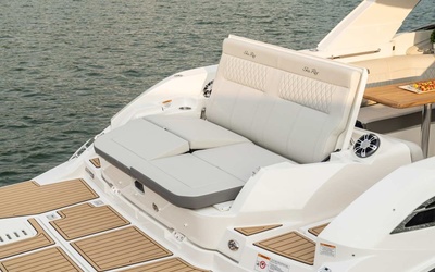 Sea Ray 350 SLX