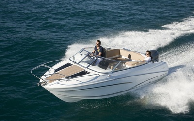 Jeanneau Cap Camarat 6.5 DC Serie 2