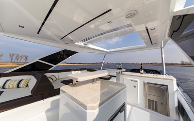 Galeon 640 FLY