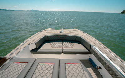 Sedna  CAT 370 Cabin