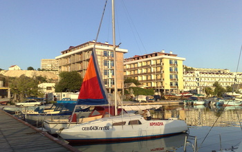 AB Yachts 100 (1991)