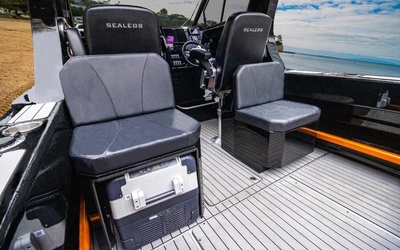 Sealegs 8.5m Alloy Cabin