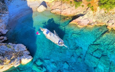 Custom Boats Brothers