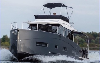 2020, Cobra Yachts 33