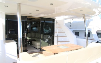Sunseeker 75 Yacht