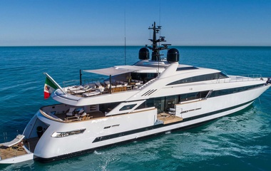 ISA Yachts Agora III