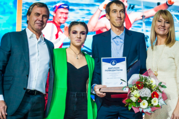 &laquo;Sailing will never die in a country where there are more awards than yachtsmen.&raquo;