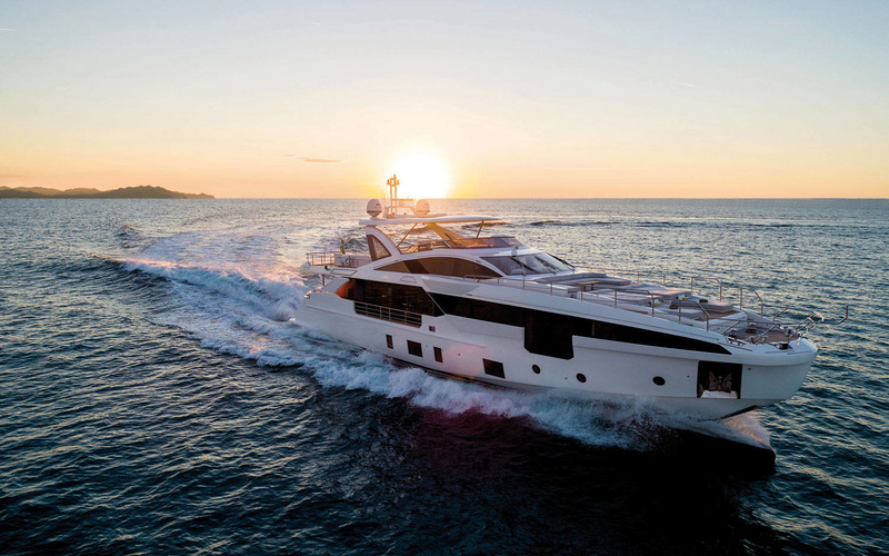 Azimut Grande 32 METRI