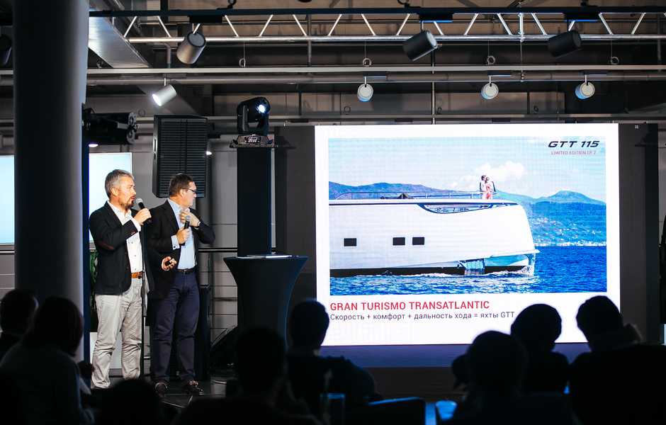 Никита Горчаков, ItBoat Boutique (слева) и Маурицио Магри, коммерческий директор Dynamiq