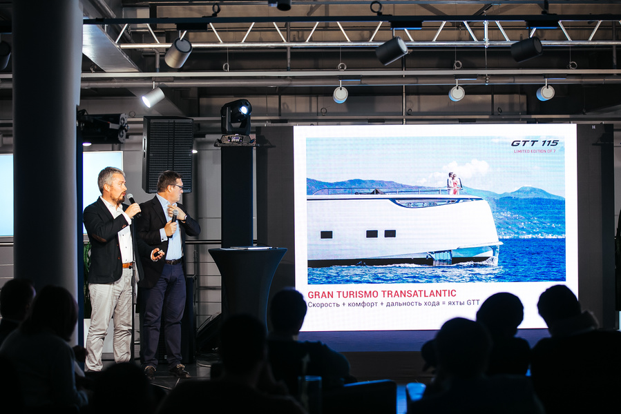 Nikita Gorchakov, ItBoat Boutique (left) and Maurizio Magri, Commercial Director of Dynamiq.