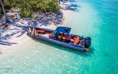 Technohull seaDNA999G5