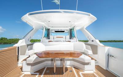 Sea Ray 470 Sundancer: Prices, Specs, Reviews and Sales Information - itBoat