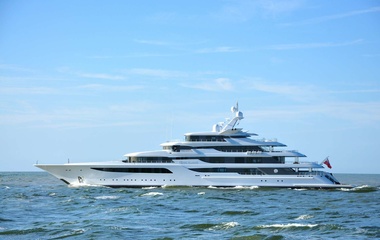 Feadship Royal Romance