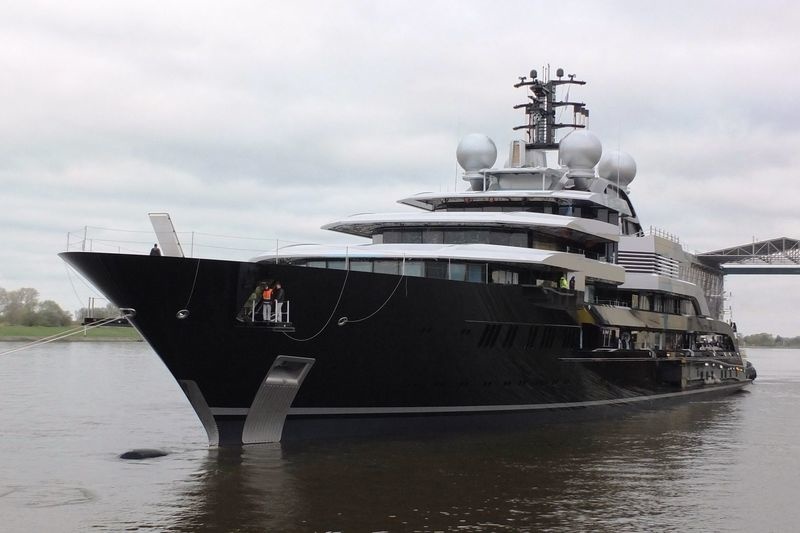 Lurssen Crescent