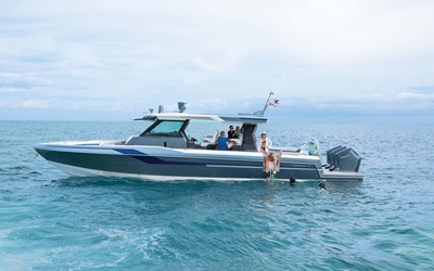 Formula 457 Center Console Sport