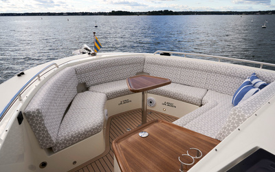 Boston BoatWorks Daychaser 48