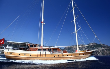 Custom Boats Junior Orcun