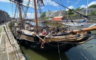 Custom Boats Phoenix