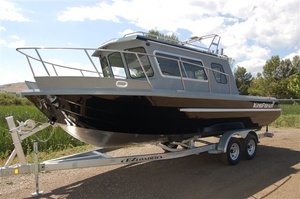 KingFisher 2425 Offshore