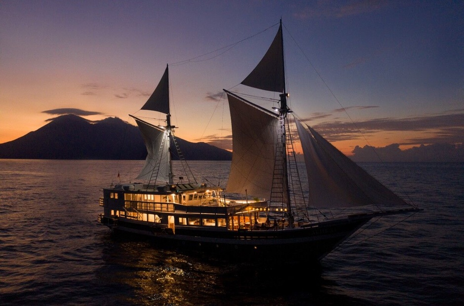 Konjo Boat builders  Aliikai Voyage