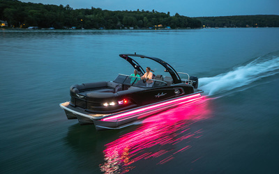 Avalon Excalibur Rear Lounge Windshield 25