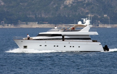 Cantieri di Pisa Trapezus